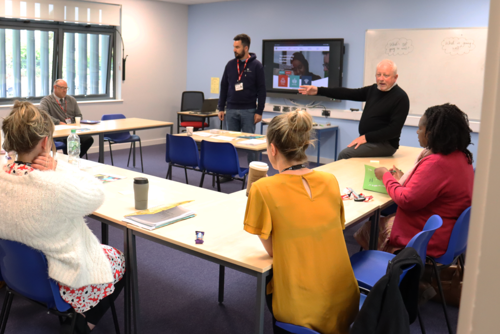 computing at school establishes a relationship with aletheia academies trust to help primary schools